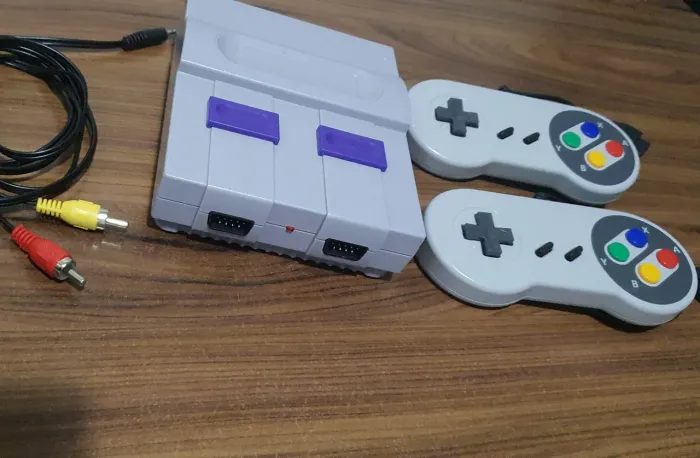 Super mini SNES 8bits 521 jogos AV