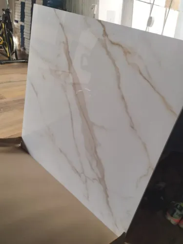 Porcelanato Marmorizado Elegante - 1×1