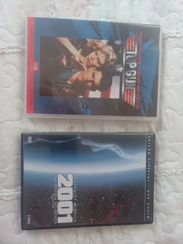 DVD duplo 2001: Uma Odisséia no espaço e Top Gun - edição de colecionador