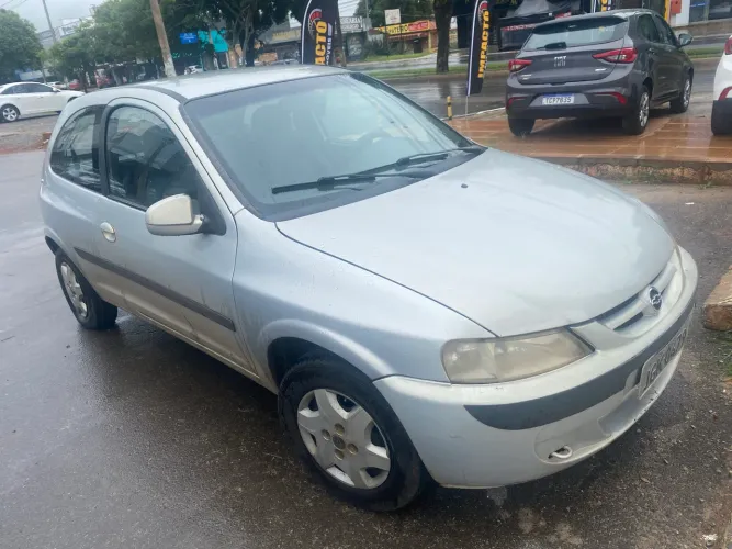 Chevrolet Celta 1.0/super/n.piq.1.0 MPFI VHC 8V 3P 2003