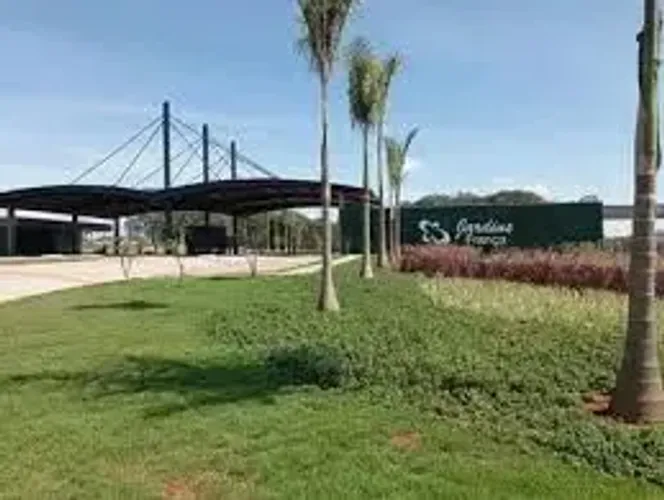 Jardins Franca, Lote de 405 m2, contra esquina, quitado e escriturado, valor promocional.