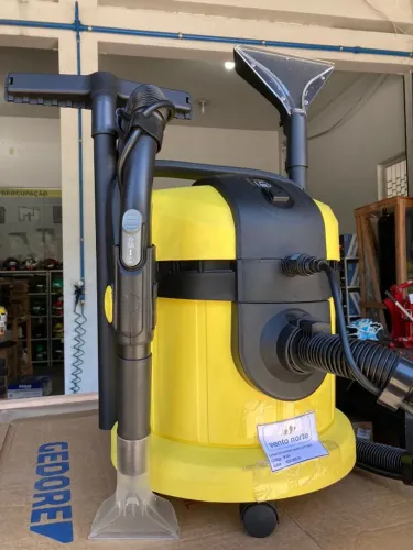 Extratora modelo Profissional marca Karcher SE 4001 - 1.400W