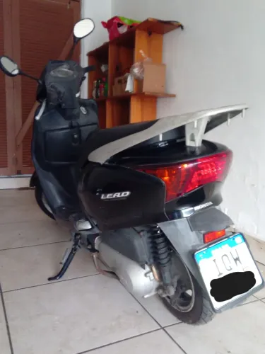 Honda Lead 110 - Baixa Km