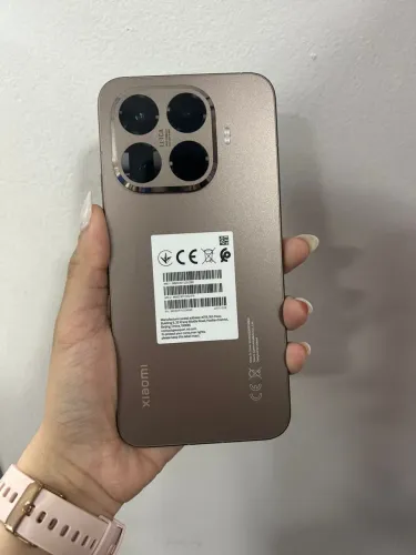 Xiaomi 15T PRO CHEGOU 512/12 Dourado Preto 