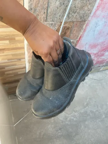 Botas de segurança em couro
