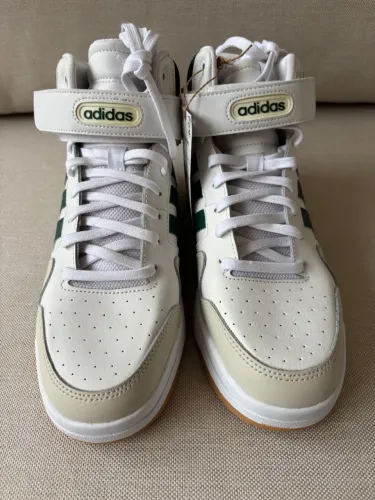 Tênis Adidas Postmove (Novo) - Mid - 41.5 BR - branco/verde - sola caramelo - IE9824