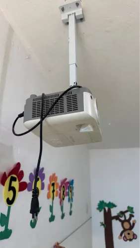 Projetor ViewSonic para Apresentações