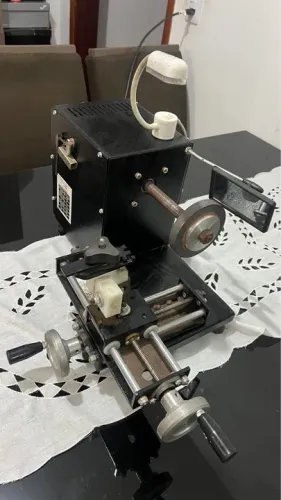 Máquina de afiar alicate de unha