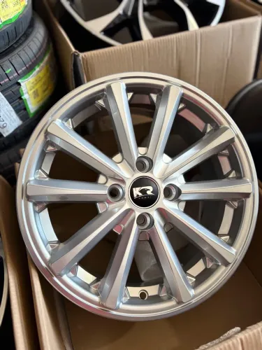 Rodas de liga leve KRMAI NOVAS 4x100 aro 15