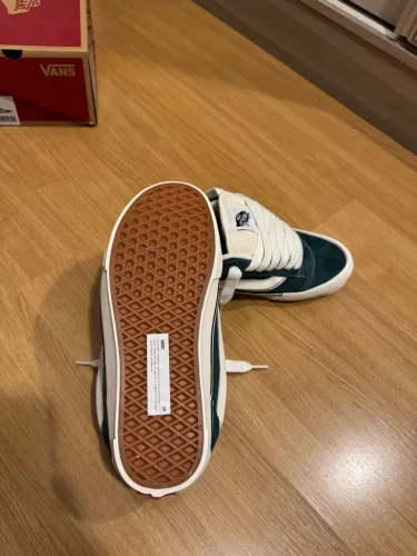 Tênis Vans - Novo e Original