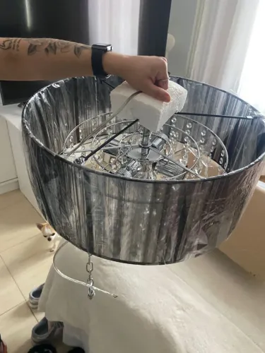 Lustre novo lacrado com 5 lâmpadas novas<br> https://wa.me/c/ * 