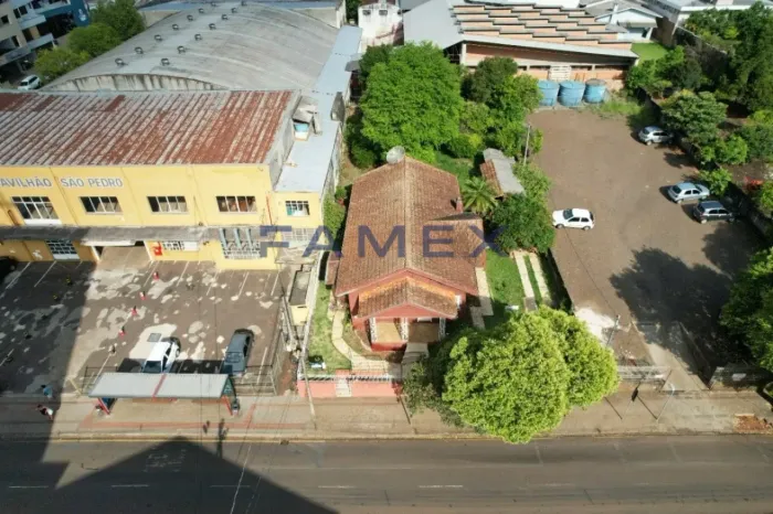 TERRENO À VENDA NO CENTRO - TE468