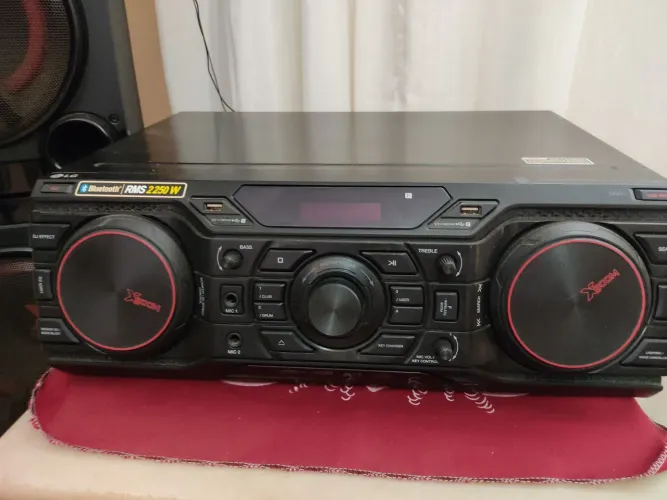 Som LG XBOOM RMS2250