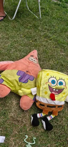 Diversos itens bob esponja 