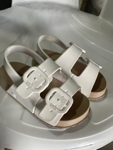 Mini melissa