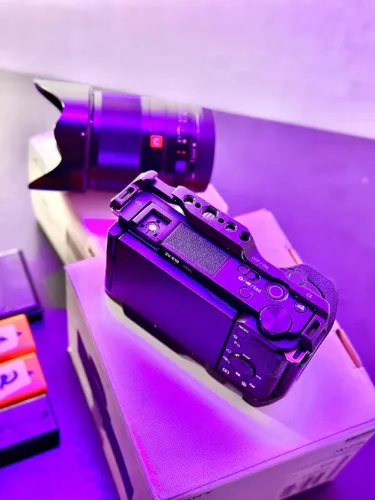 Sony zve-10 + cage + lente 23mm 1.4 ESTADO DE NOVA