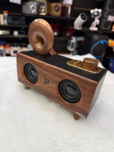 Caixa de som Bluetooth Retrô