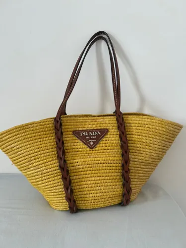 Bolsa de palha PRADA MILANO 