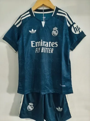 Conjunto Infantil do Real Madrid 2026/27