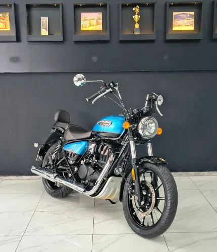 Royal Enfield Meteor 350 Supernova