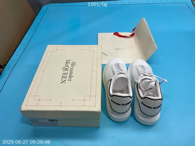 Tênis de grife Alexander Mcqueen