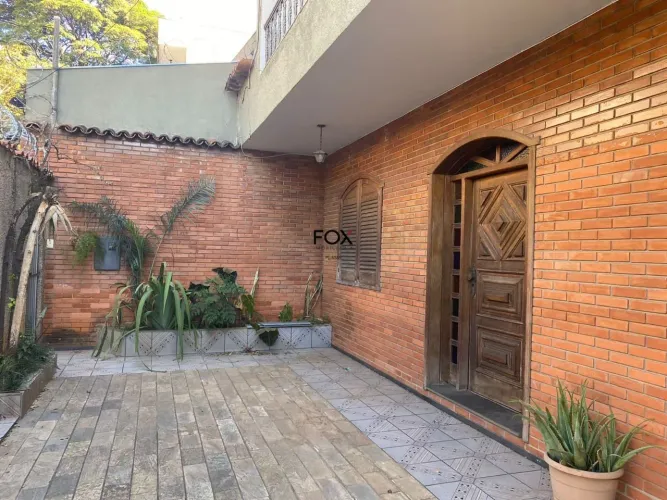 Casa com 6 quartos à venda em Belo Horizonte