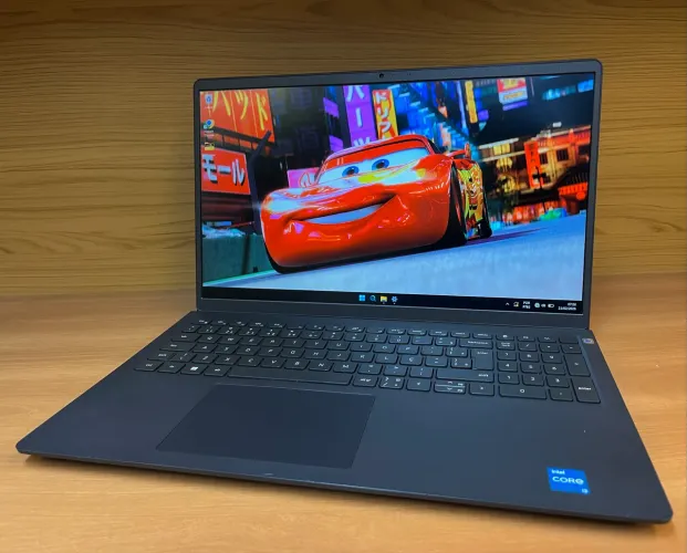 Notebook da Dell I3 11° com 8gb ram Perfeito para trabalho