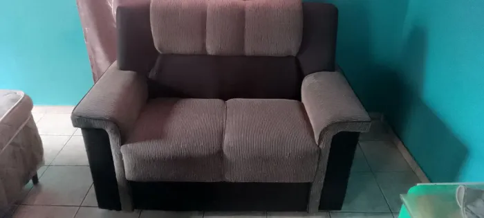 Sofá dois lugares