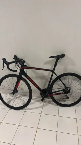 Bicicleta Trek Emonda SL5 - tamanho 56