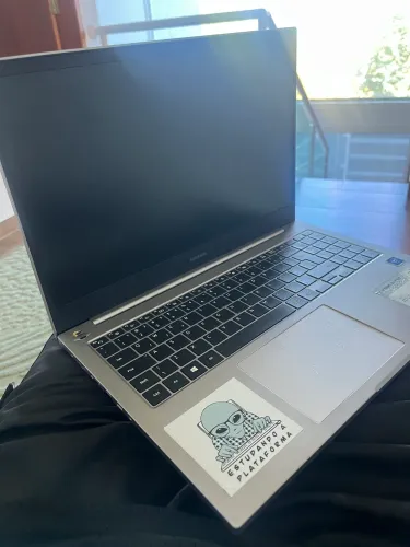 Notebook Samsung Book E20