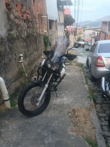 Tenere 250