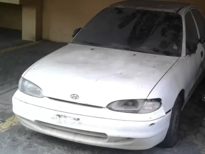 *Hyundai Accent GLS 1995 - Apenas para retirada de peças*