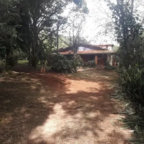 LOCAÇÃO - LIMEIRA CHÁCARA CASA EM CONDMÍNIO COM 550M2 Á.C 05 DORM.(02 SUÍTES)TERRENO 6.500
