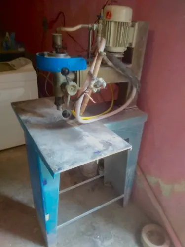 Furadeira De Vidro Manual E Escariadora Com Motor Kohlbach Trifásico
