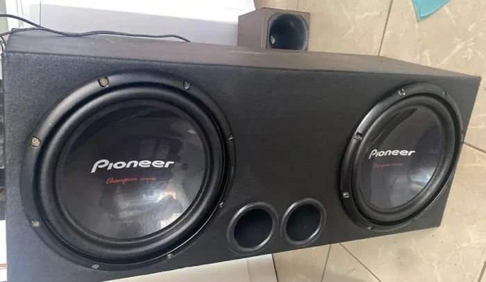 Par de cara preta ( troco por Woofer)