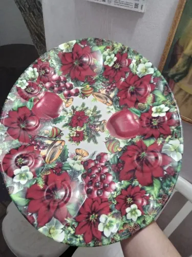 bandeja grande em melanina com desenhos natalinos em alto relevo