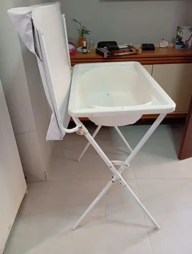 Banheira com trocador