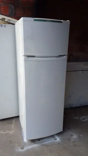Geladeira gelo seco