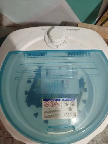 Centrífuga Britânia nova 4kg