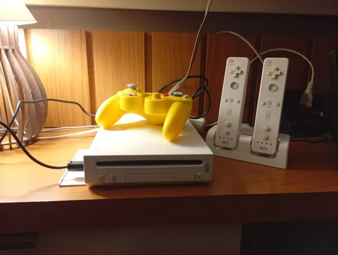 Nintendo wii + controle paralelo game cube e carregador