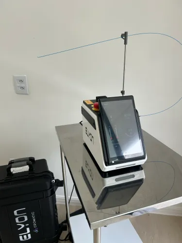 Elyon Dual Cromatic Laser Subdérmico - Endolaser