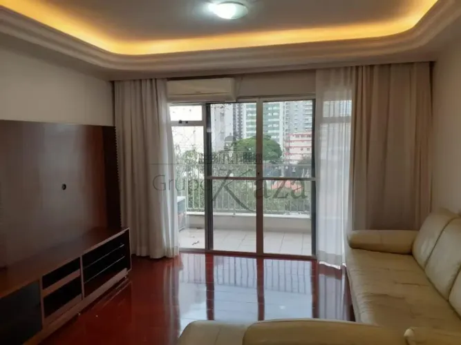 Apartamento - Vila Ema - 4 Dormitórios - 160m².