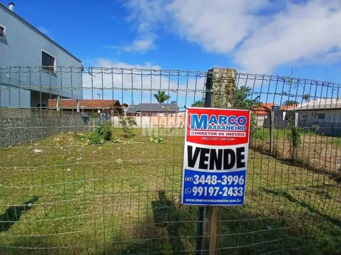 Terreno para Venda em Balneário Barra do Sul / SC no bairro Centro