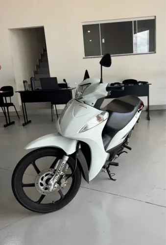 Honda Biz 125 2015