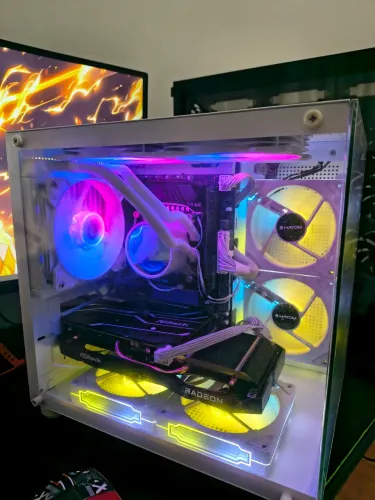 Pc gamer com RX 6600 SSD NVMe 500gb 16gb de ram aceito PS4 PS5 Xbox one ou series S ou x