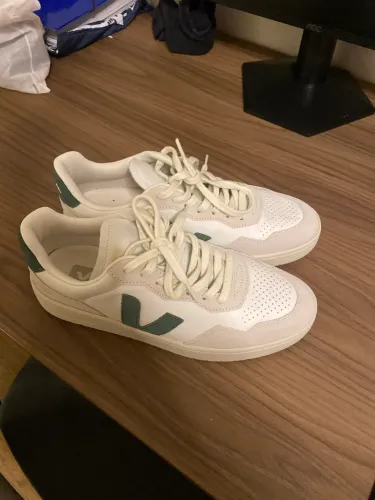 Tenis veja