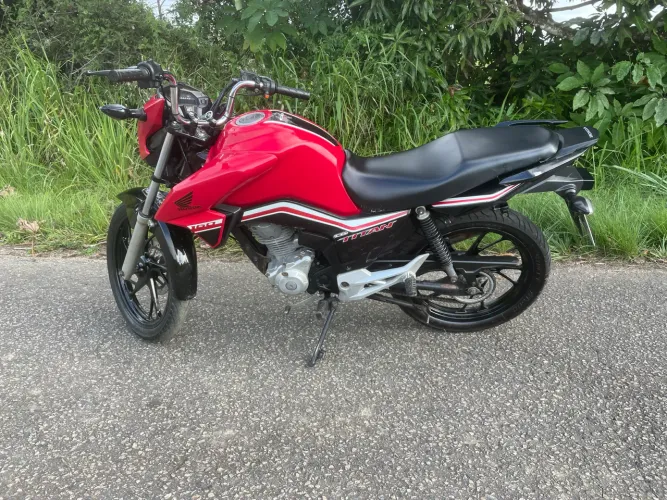 Vendo titan 160 2019