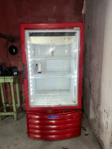 REFRIGERADOR - 215 litros