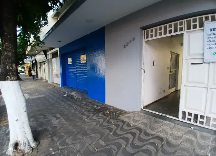 Alugo Loja Comercial de 130 metros quadrados. Próximo ao Posto Jacaré. Pela Certa Imóveis.