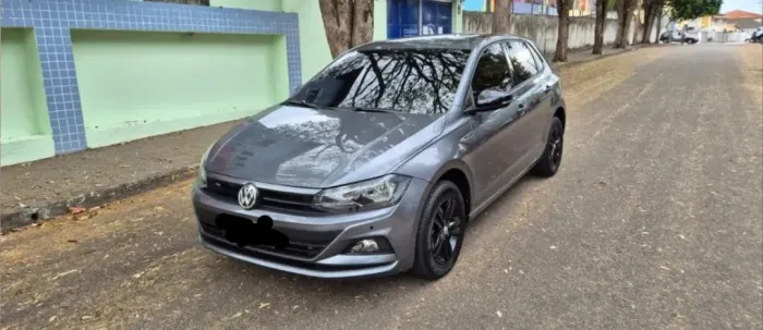 Vendo carro Volkswagen Polo 1.0